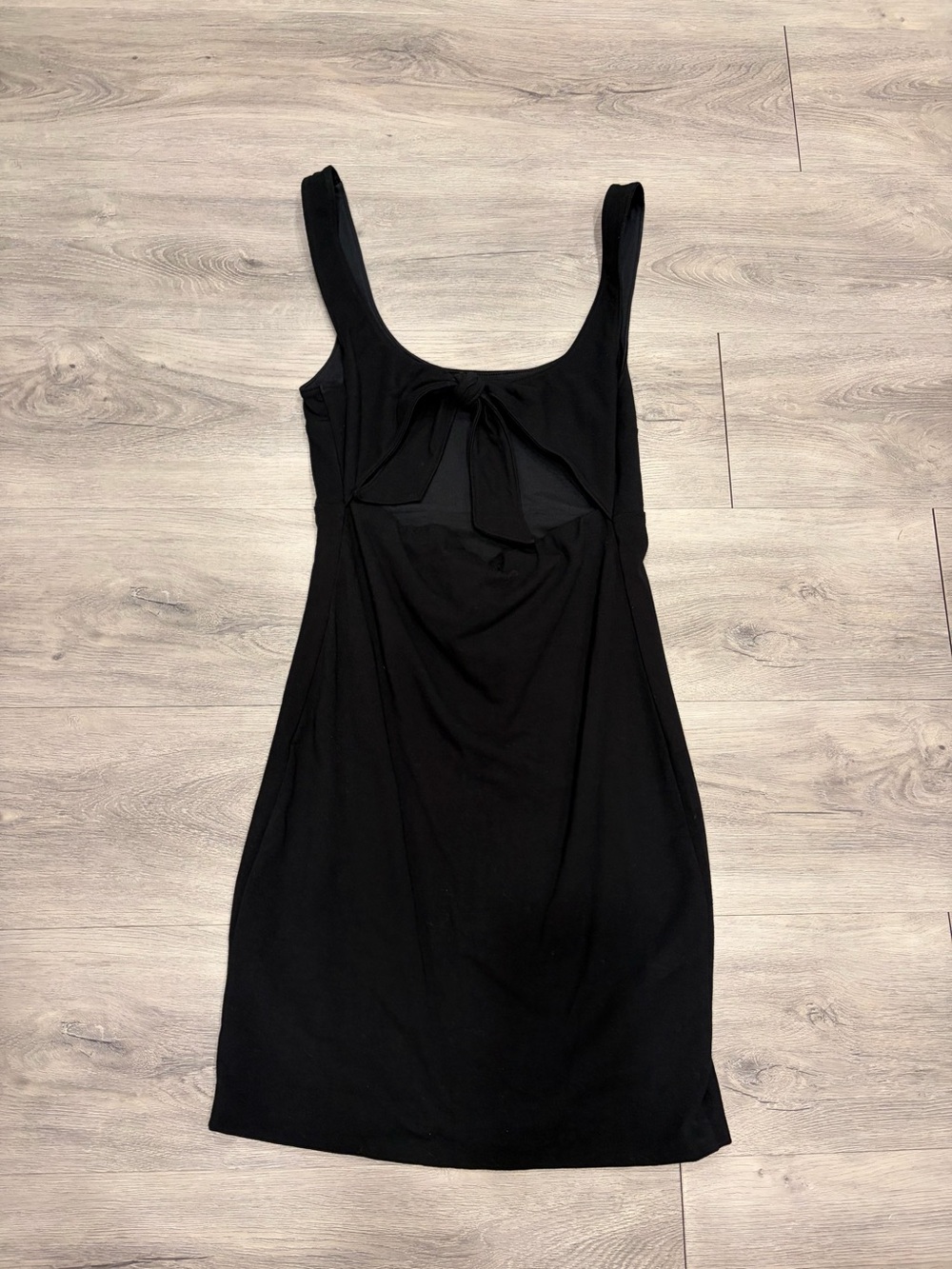 Abercrombie & Fitch Black Scoop Neck Mini Dress - Picture 3 of 3